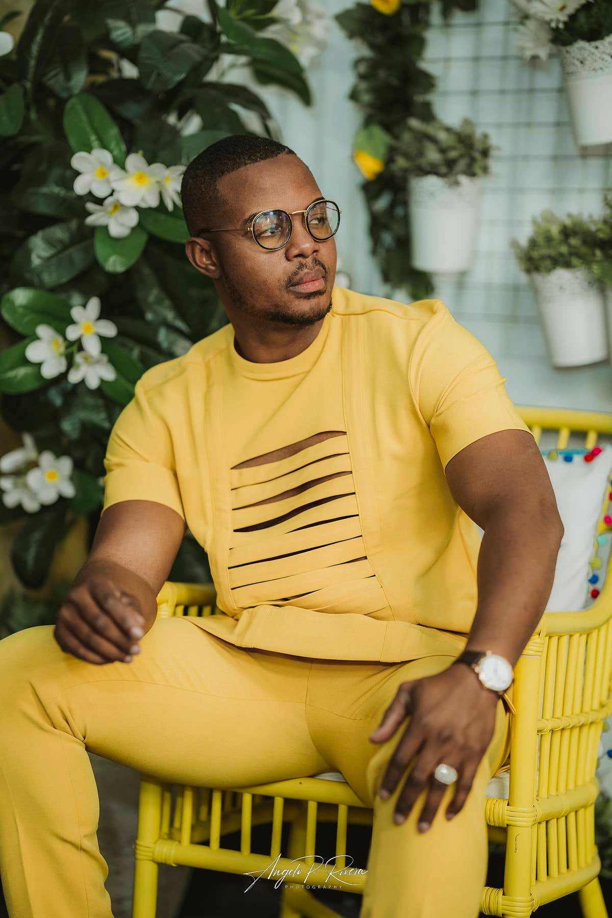 Yellow Suit Senator