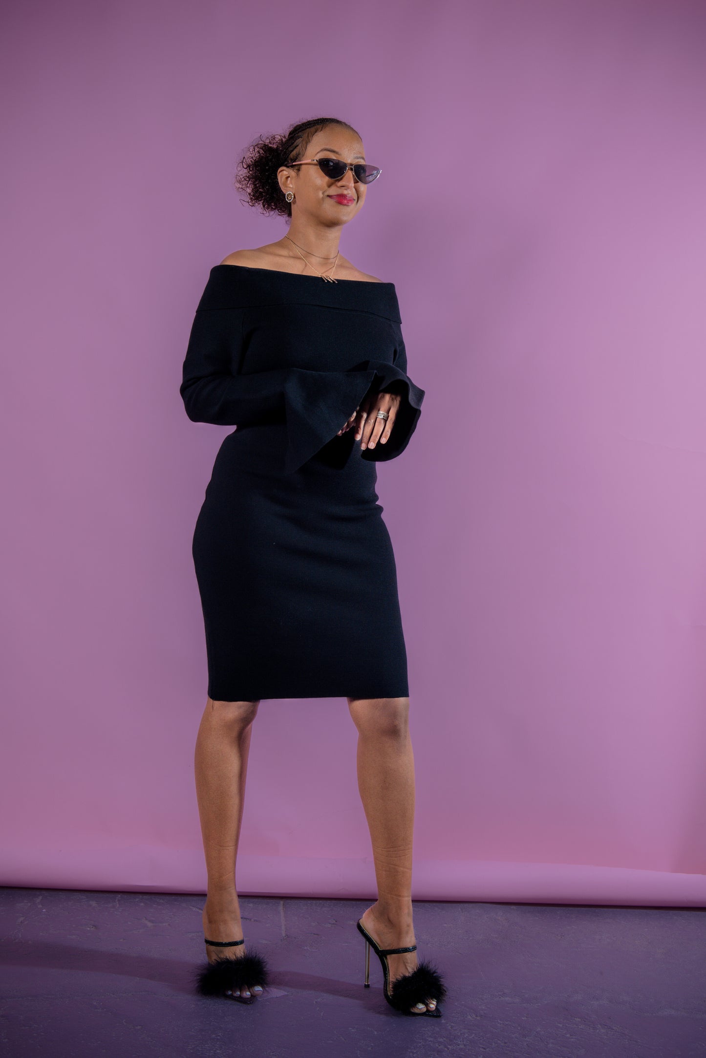 Round Shoulder Midi Dress